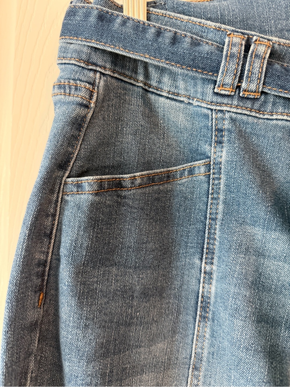 Nicole Miller Ankle Length or Petite Belted Stretch SOHO Wide Leg Jeans sz 8 - Picture 3 of 10